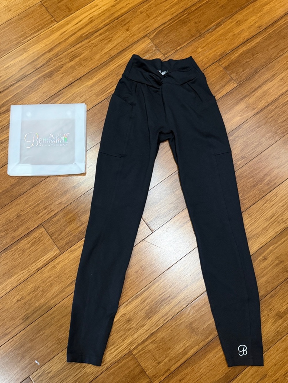 Bombshell Sportswear Sculpt Knot Leggings Black XS